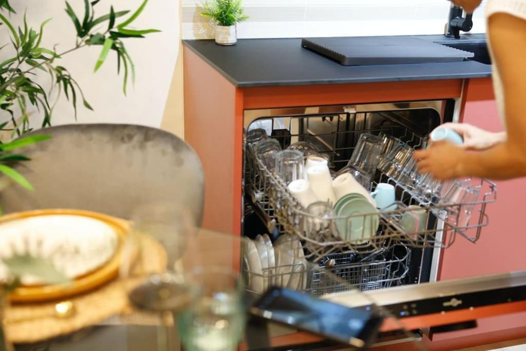 Sanchez Y Laserna Stays Moderno Apartamento En Valensiya Dış mekan fotoğraf